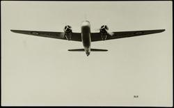 Vickers (Aviation) Ltd. Vickers "Wellington I" [written in pencil on verso]