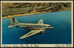 American Airlines Flag Ship In Flight - LaGuardia Field