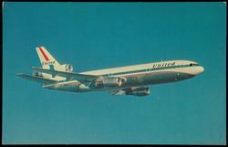 The 18'18" width of United's DC-10 gives 250 passengers living-room comfort on flights of from 300 to 3600 miles.