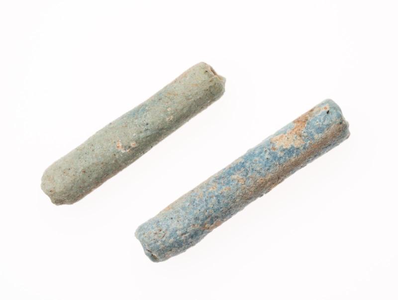 Cylinder beads