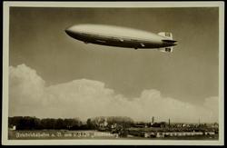 Friedrichschafen a.B. mit LZ129 "Hindenburg"