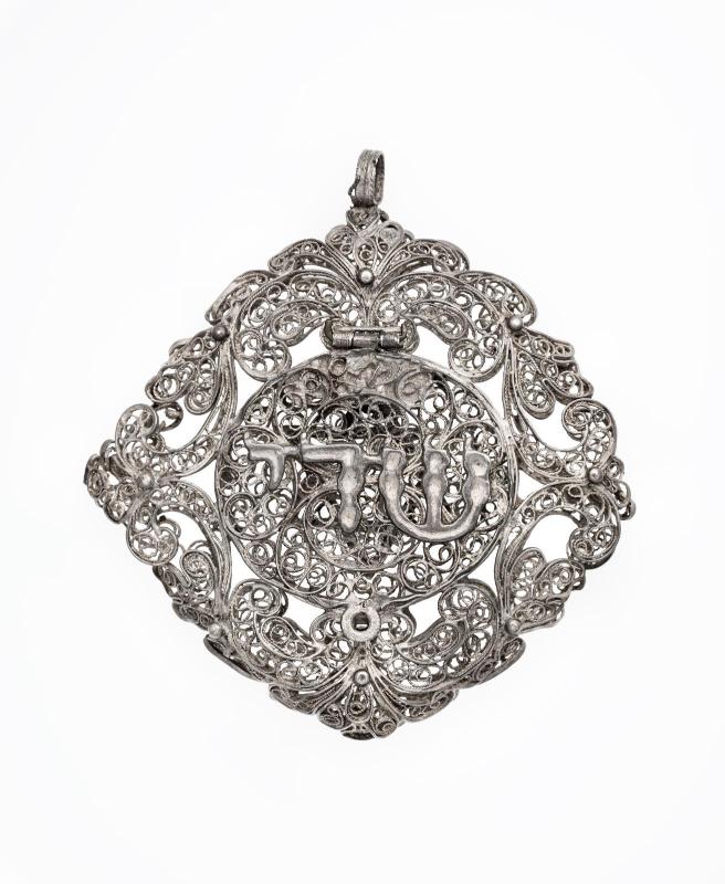 Amulet Case