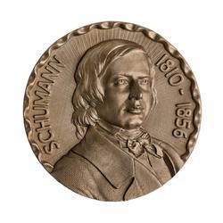 Schumann medallion