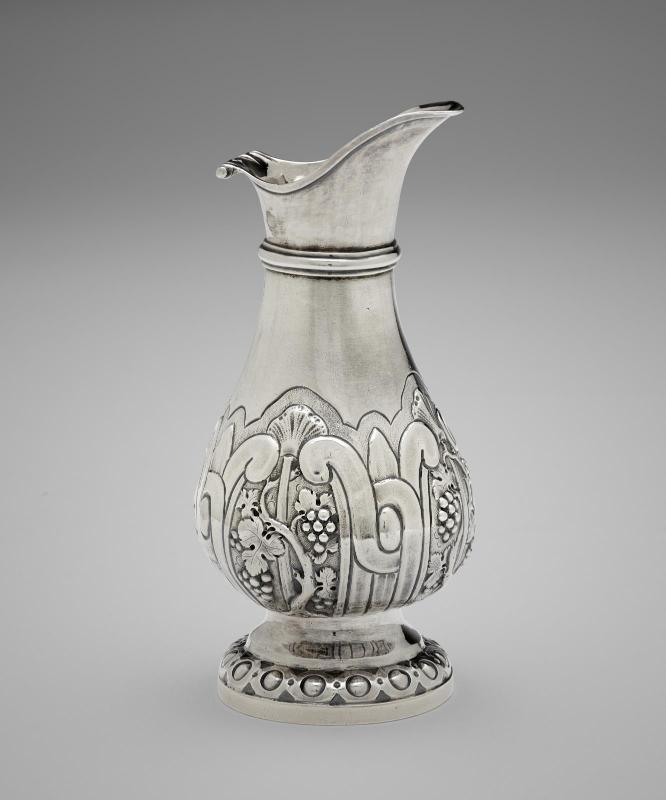 Altar cruet