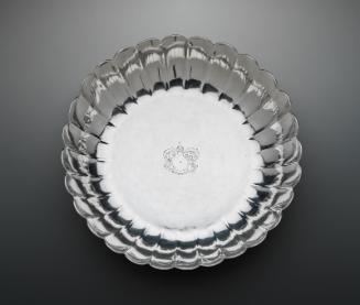 Circular dish