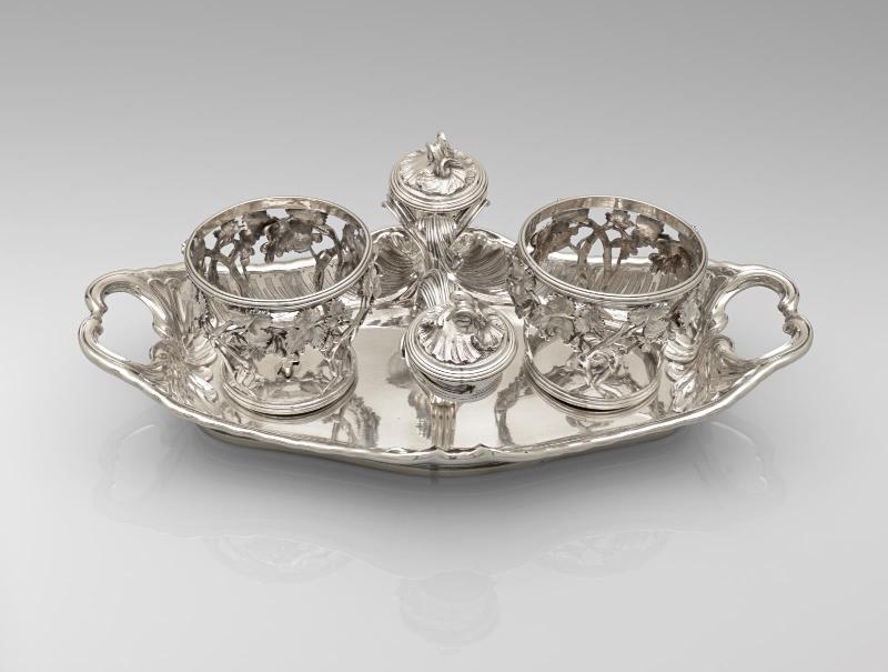 Cruet frame