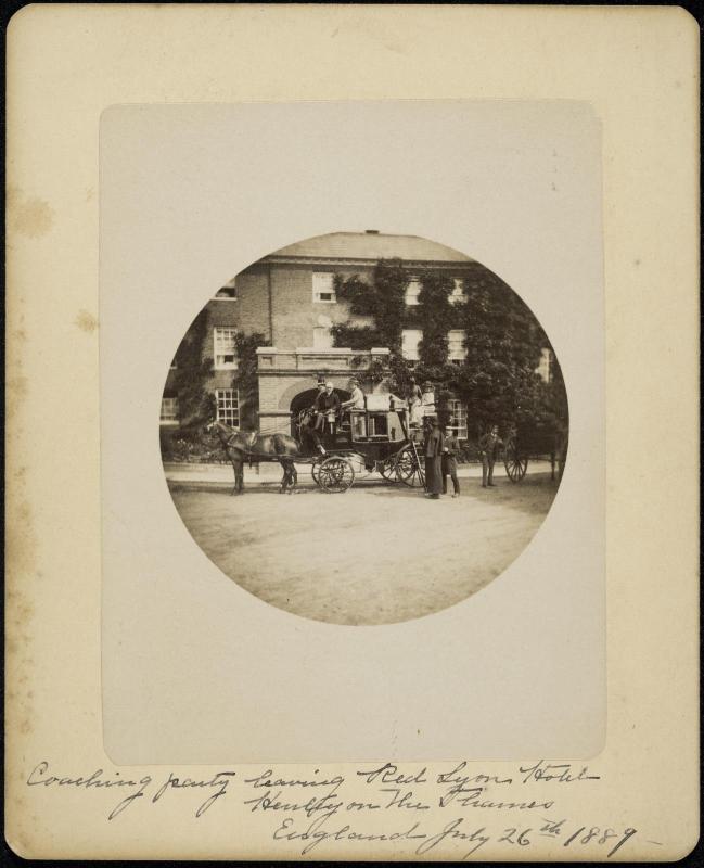 Circular Kodak image of horse drawn coach and figures in front of Red Lyon Hotel, Henley on the Thames, England