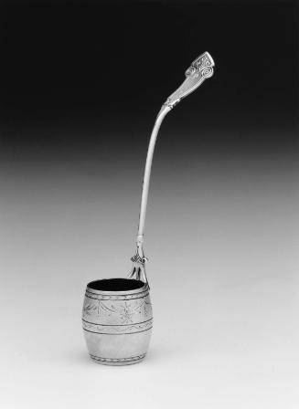 Ladle with barrel bowl
