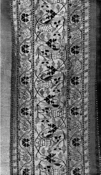 Possibly woman's headscarf (odhni)