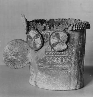 Model of a crown (polos)