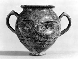 Vase in the form of a head