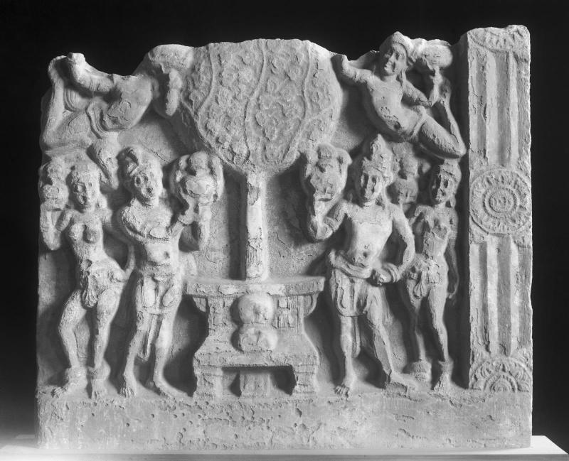 Fragment of a dome slab: Worship of the Bodhi Tree