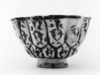 Twelve-sided bowl