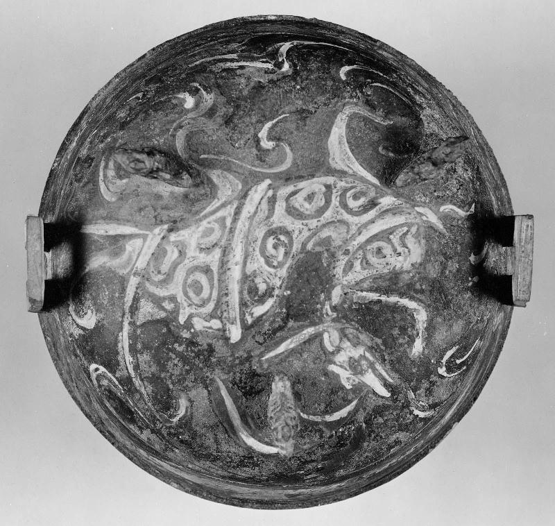 Ritual food vessel (ding)