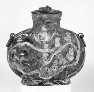 Ritual wine vessel with cover (bian hu)