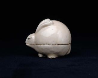 Incense box in the shape of a rabbit