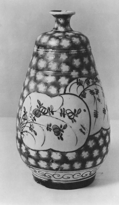 Sake bottle