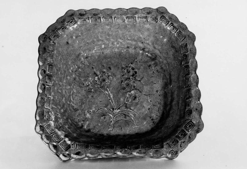 Square dish