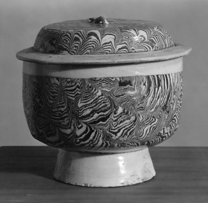 Covered bowl