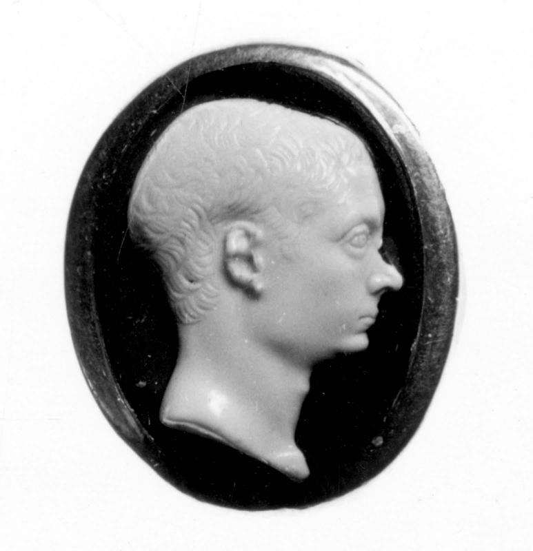 Cameo with a portrait of a beardless man