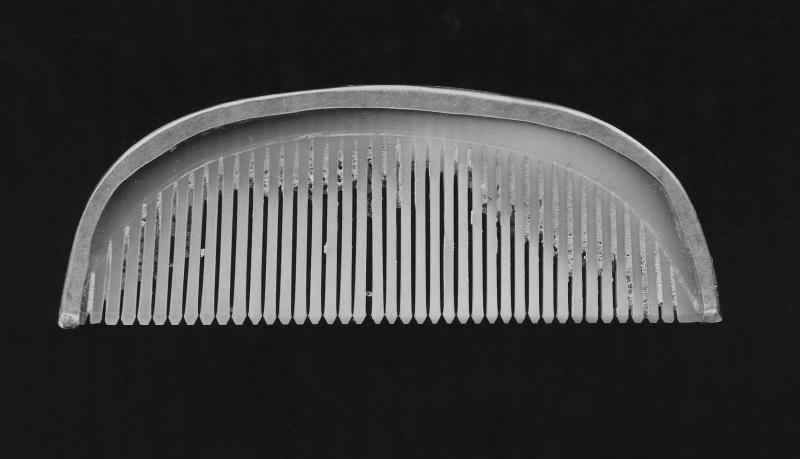 Comb