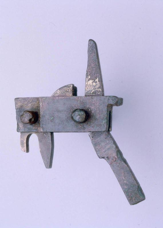 Cross-bow mechanism