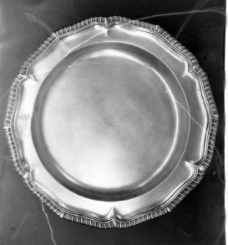 Restricted: For reference only; Group shot: 33.191, 33.192