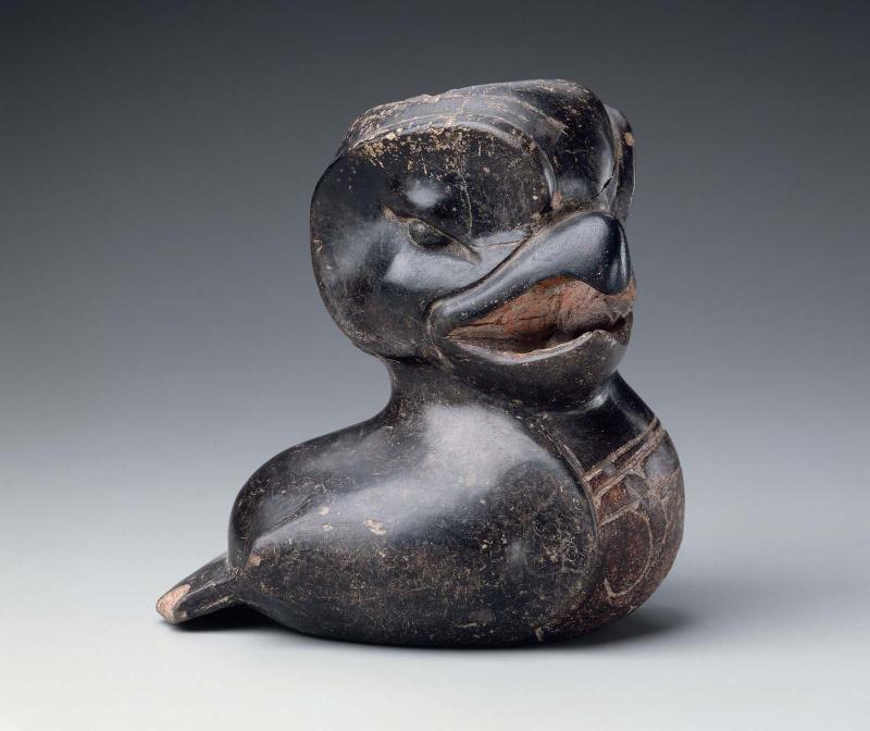 Bird effigy vessel
