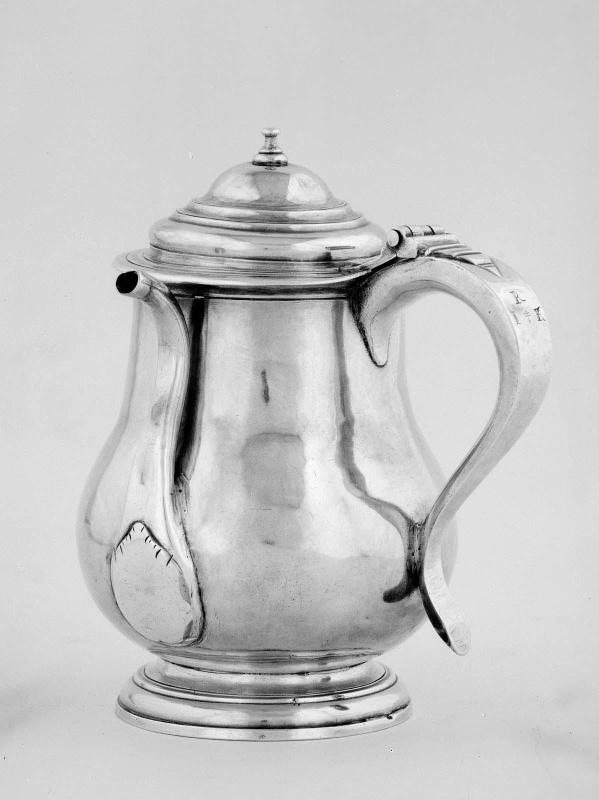 Spout cup