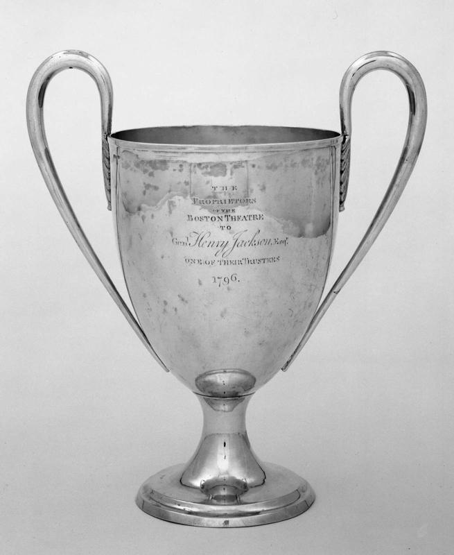 Punch urn