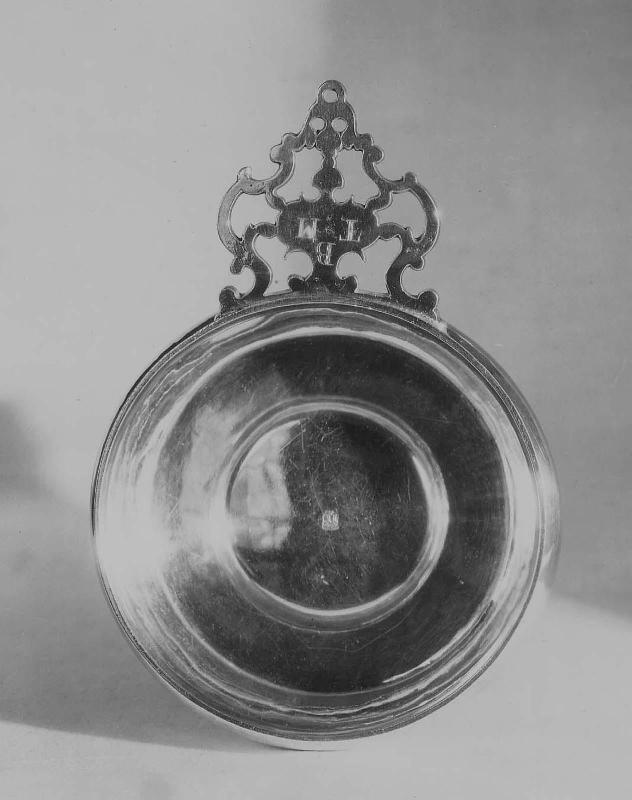 Porringer