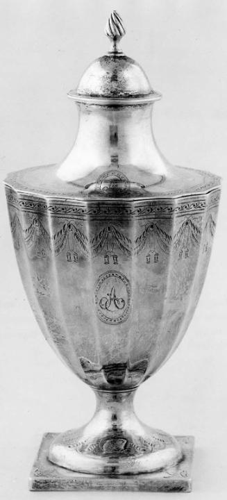 Sugar urn with lid