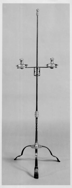 Standing iron candlestand