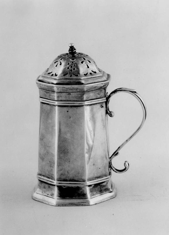 Pepper box