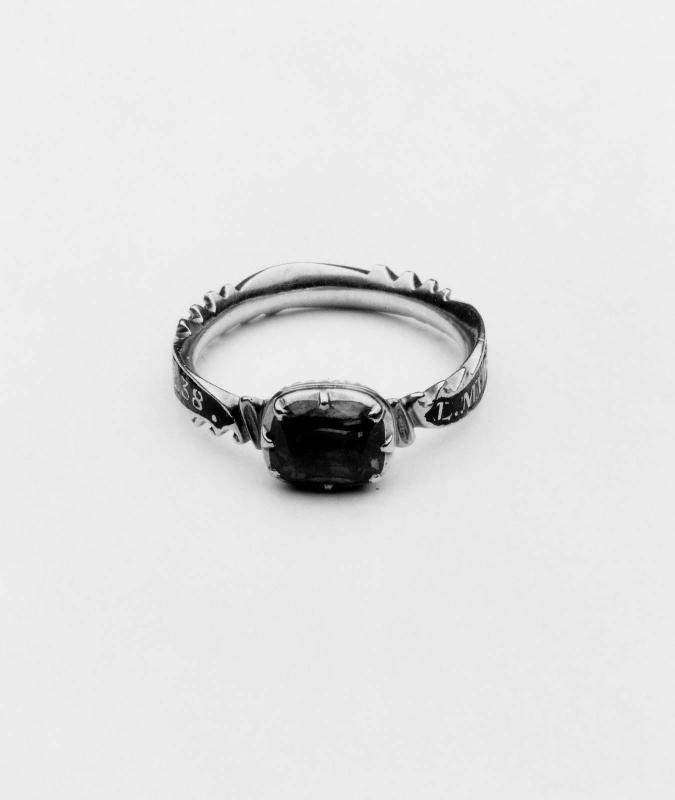 Mourning ring for L. Murray