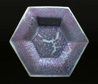 Hexagonal platter