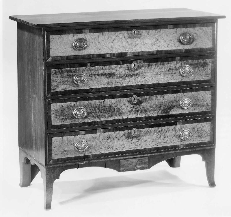 Chest of drawers