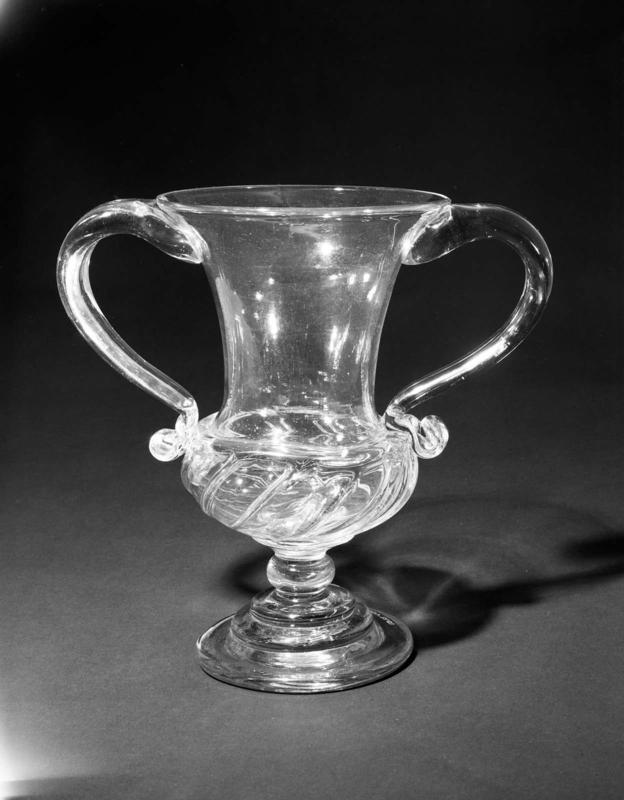 Vase or loving cup