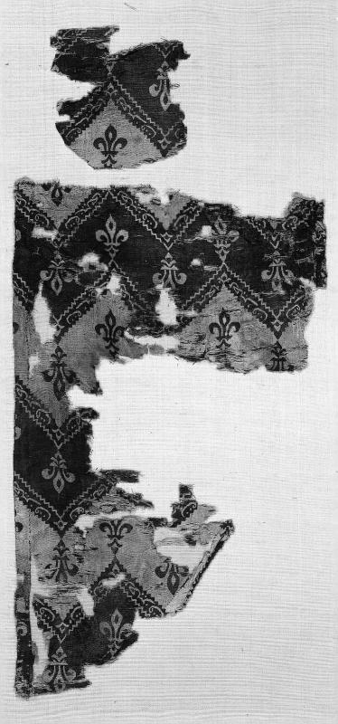 Textile fragment