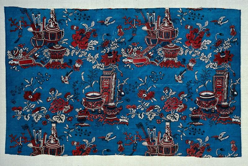 Textile length:  Chinese Vases, Books and Flowers
