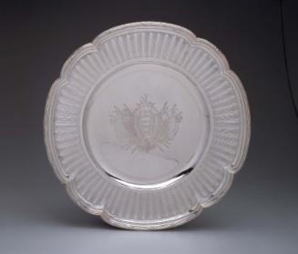 Circular dish