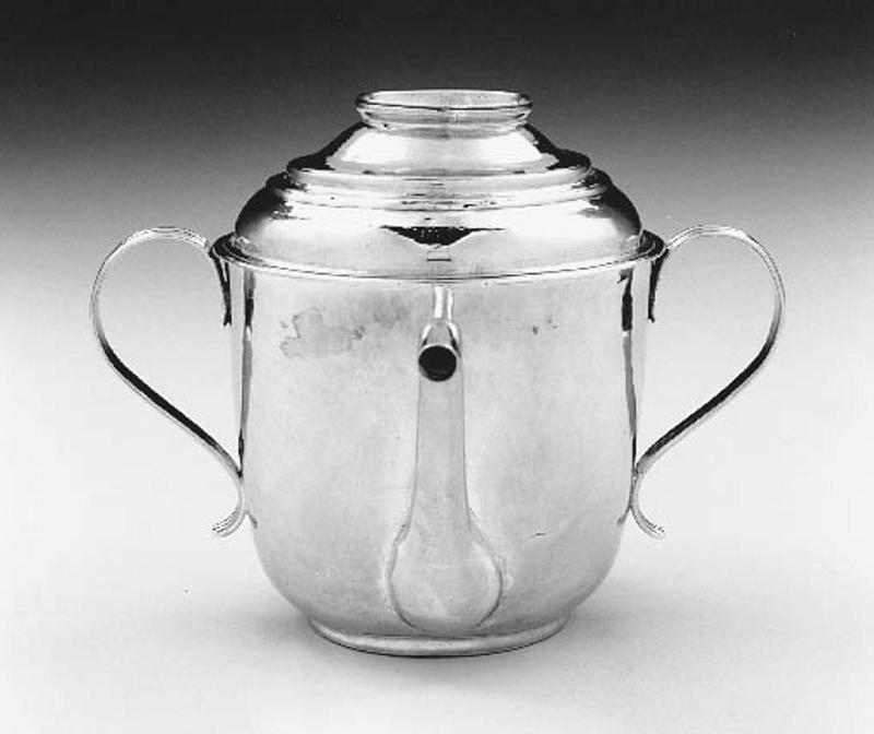Spout Cup with Cover