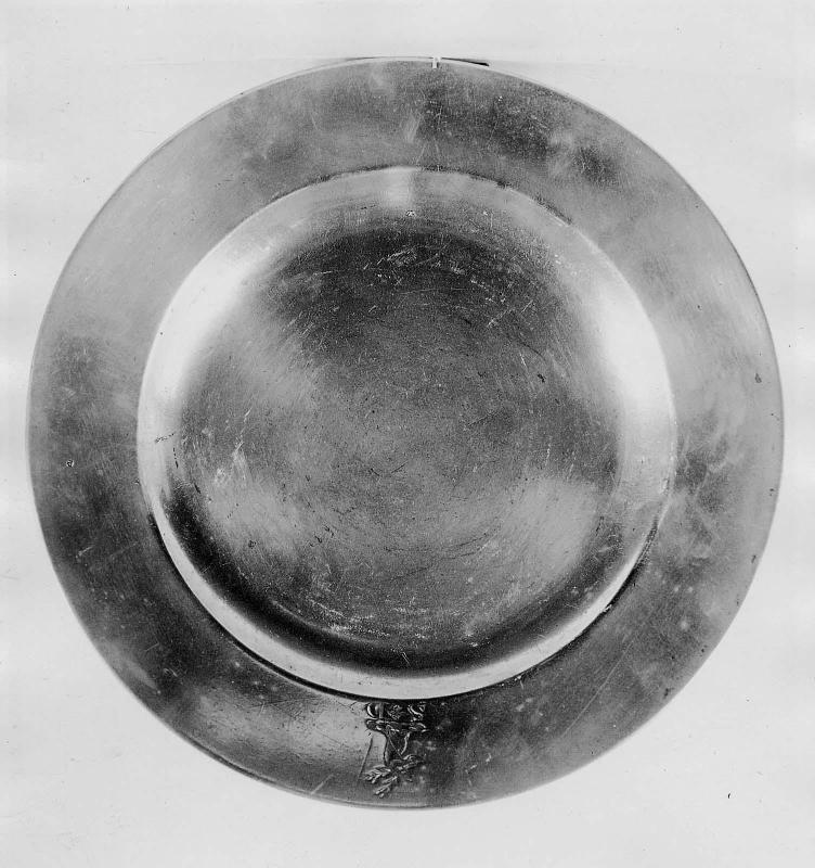 Plate