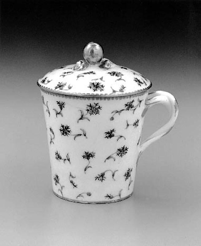 Covered cup