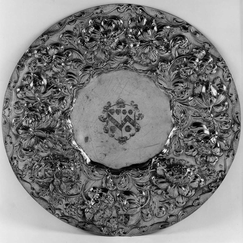 Plate