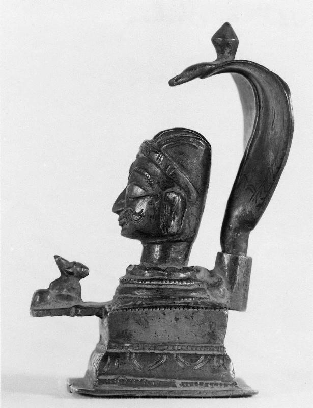 Cobra screen for head of Siva