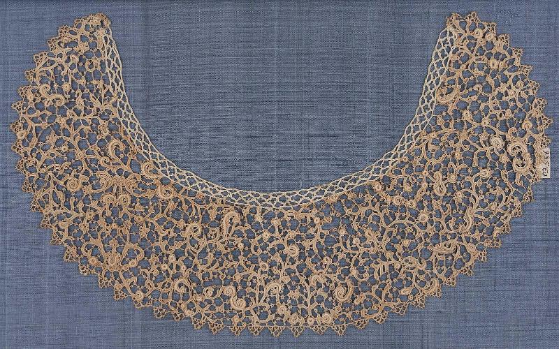Point. Punto a rosellina lace