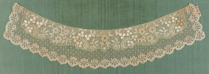Collar