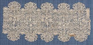 Edging pieces (one of three pieces)