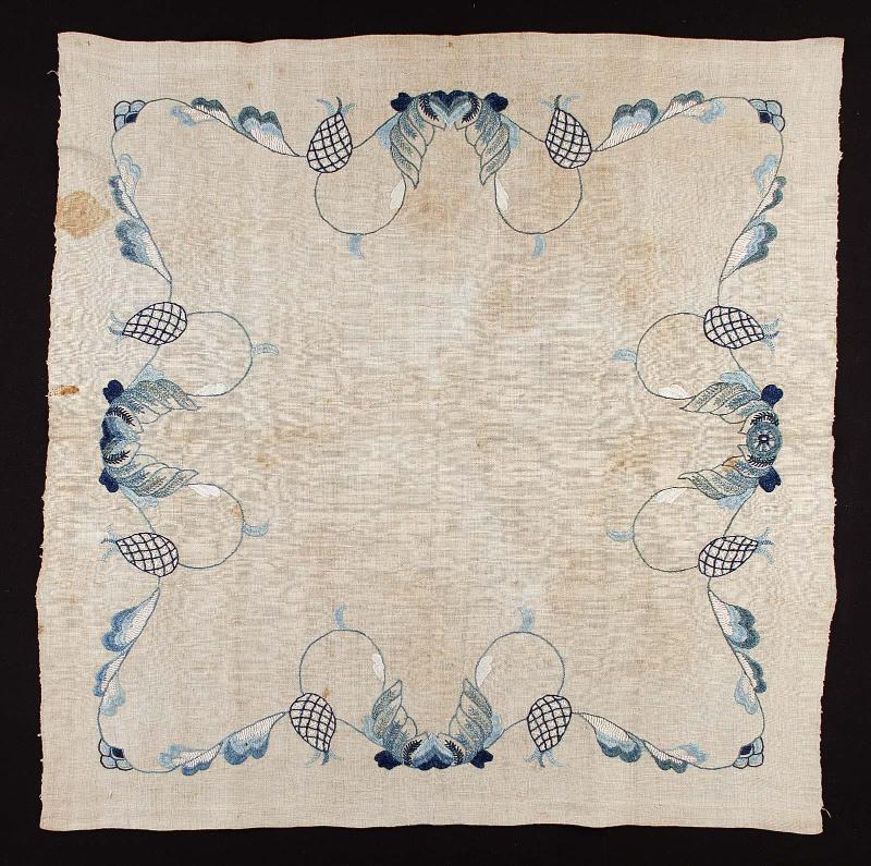 Small square cover